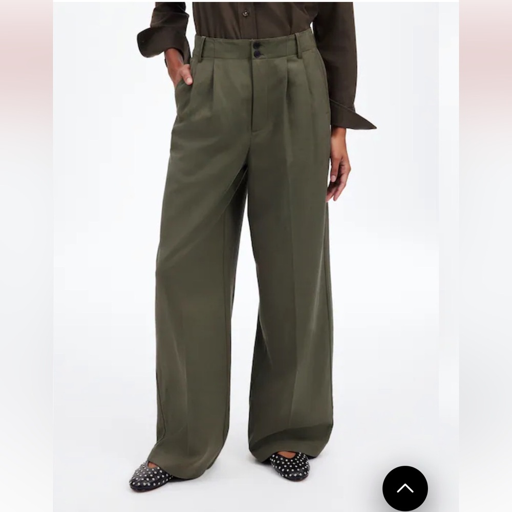 Madewell Olive Wide-Leg Pleated Trousers